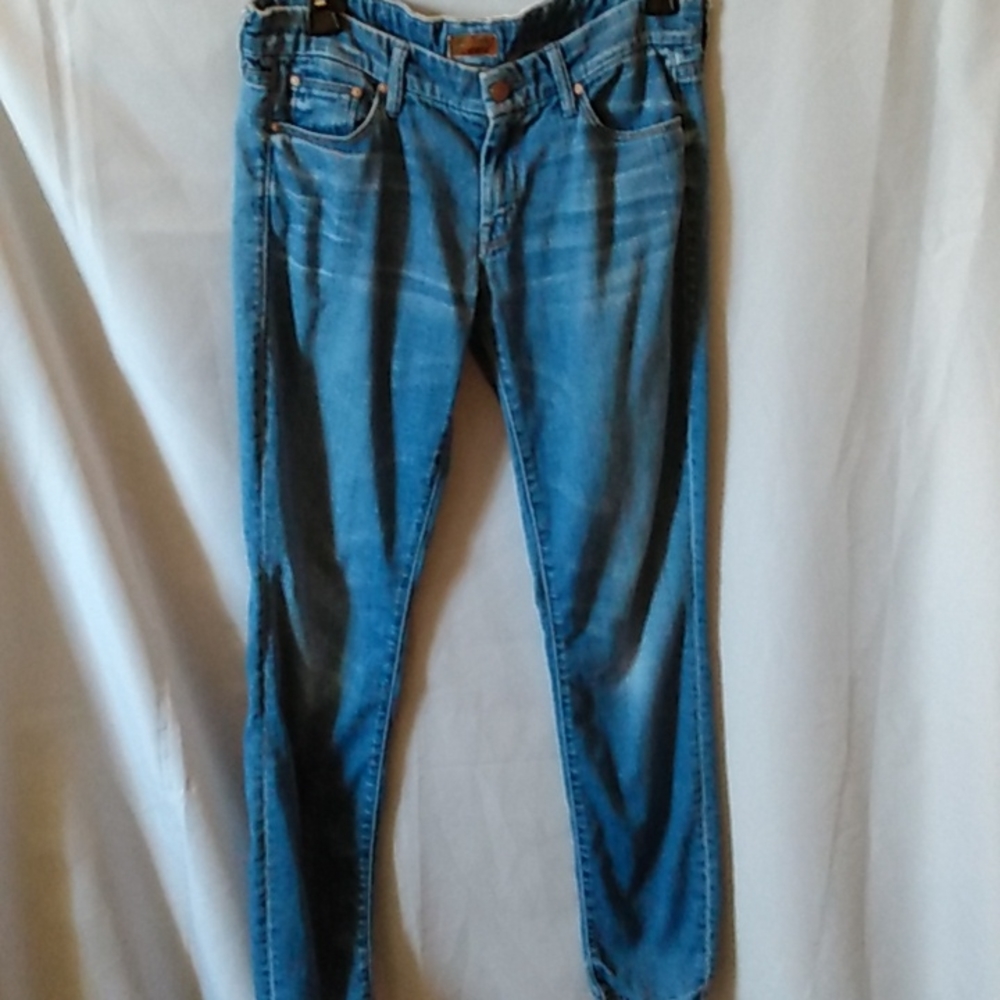Mother Jeans. 28